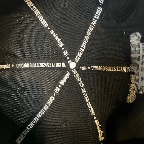 Chicago Bulls Snap Backs - Picture 5 of 5